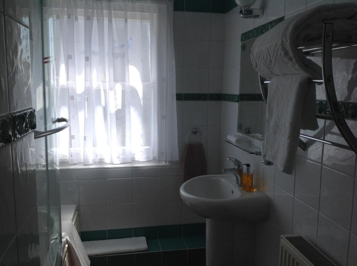 Woodbine City Rooms Exeter Ngoại thất bức ảnh